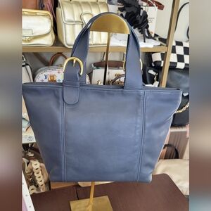 Vintage Coach Waverly Small Tote In Navy Leather Bag 4133